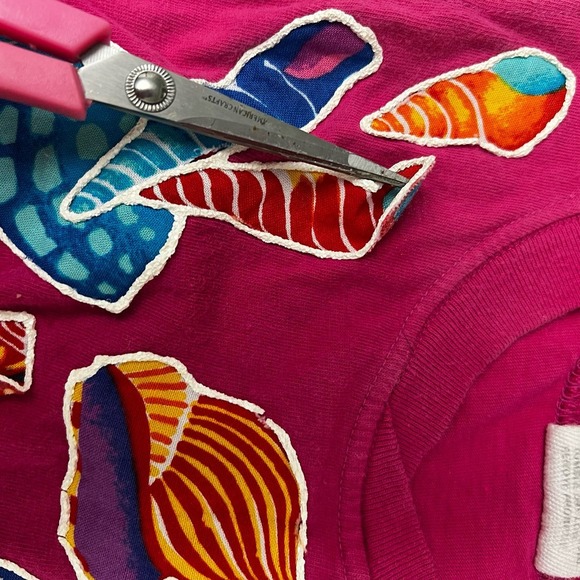 Vintage Women's Tank Top with Seashells - Picture 6 of 10